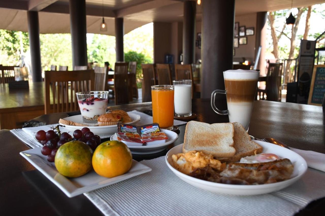 I Love Phants Lodge Ban Huai Thawai Ngoại thất bức ảnh