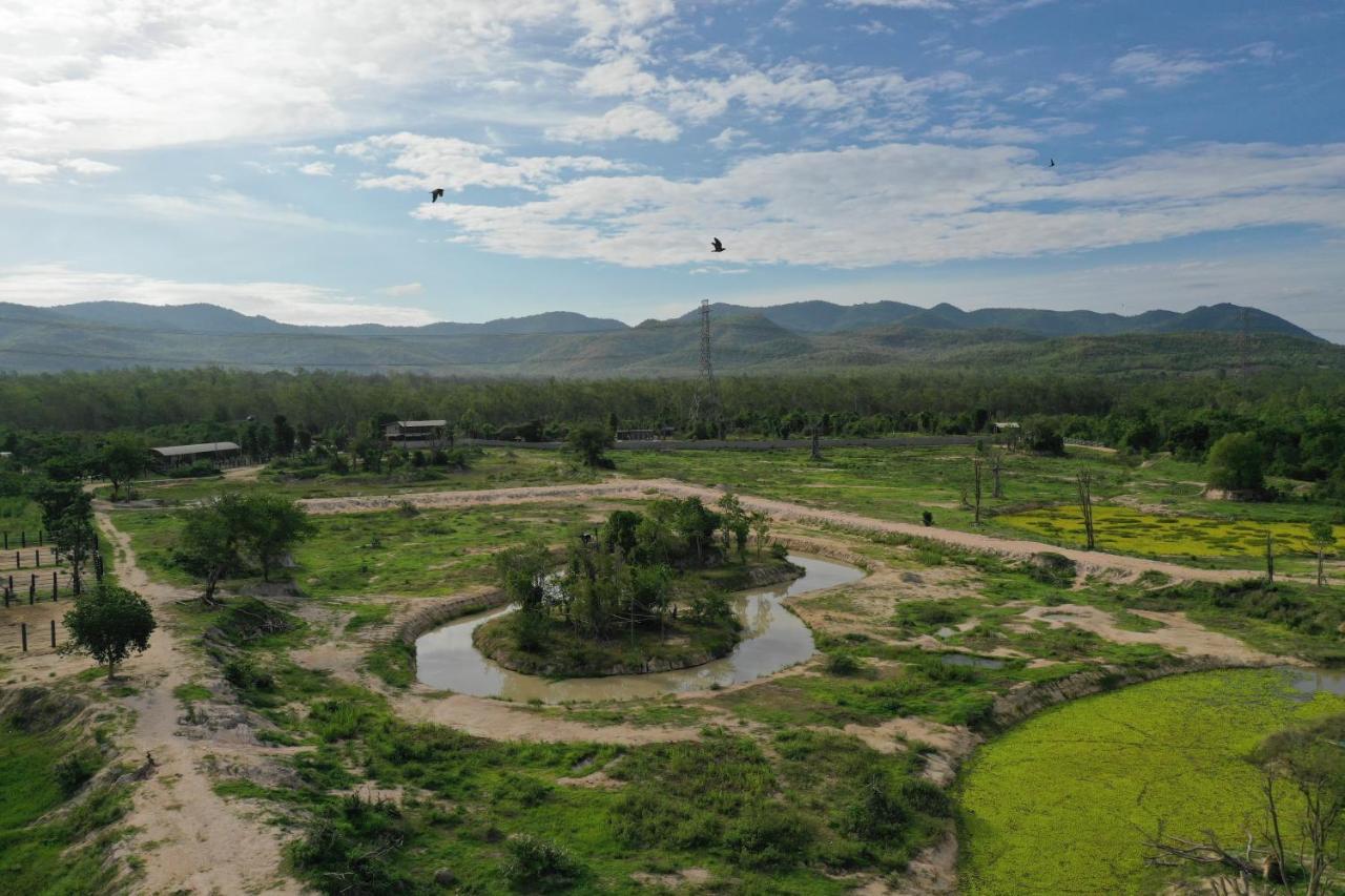I Love Phants Lodge Ban Huai Thawai Ngoại thất bức ảnh