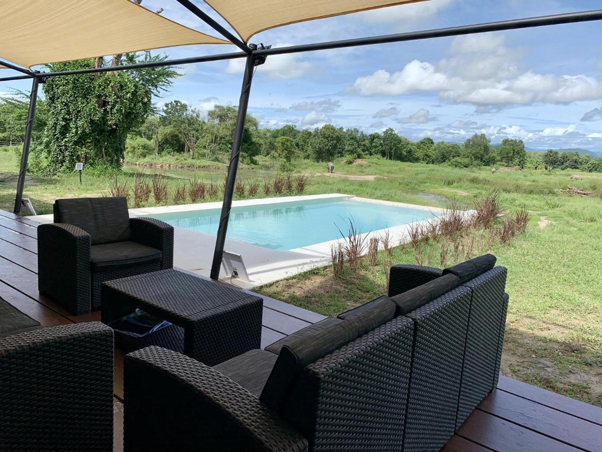 I Love Phants Lodge Ban Huai Thawai Ngoại thất bức ảnh