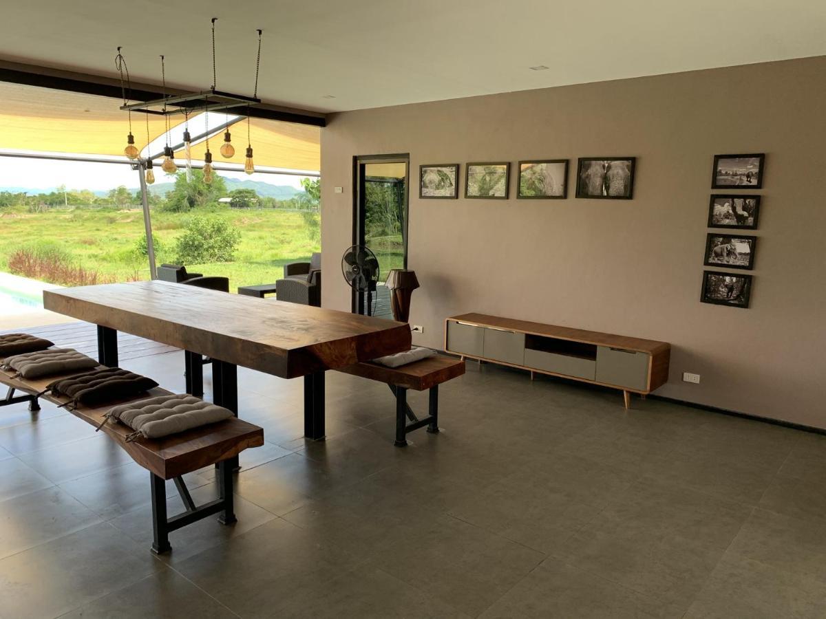 I Love Phants Lodge Ban Huai Thawai Ngoại thất bức ảnh