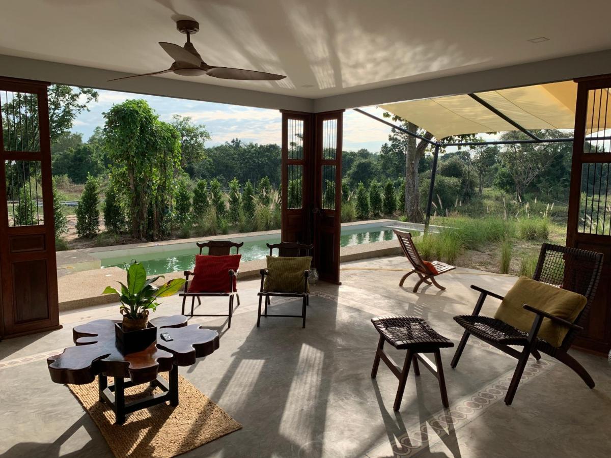 I Love Phants Lodge Ban Huai Thawai Ngoại thất bức ảnh