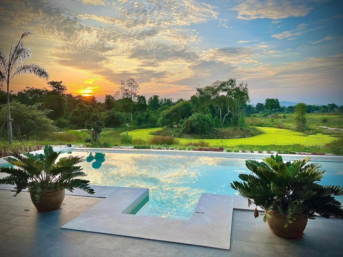 I Love Phants Lodge Ban Huai Thawai Ngoại thất bức ảnh