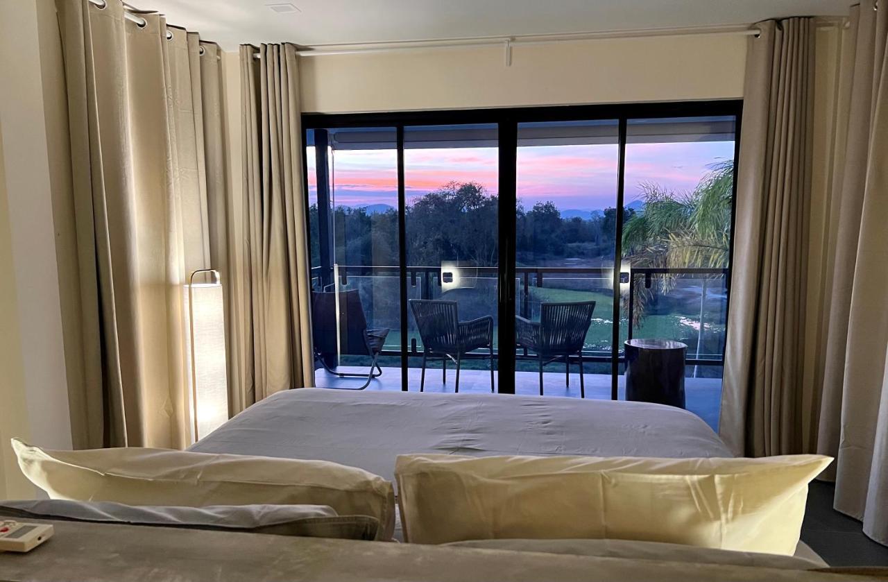 I Love Phants Lodge Ban Huai Thawai Ngoại thất bức ảnh