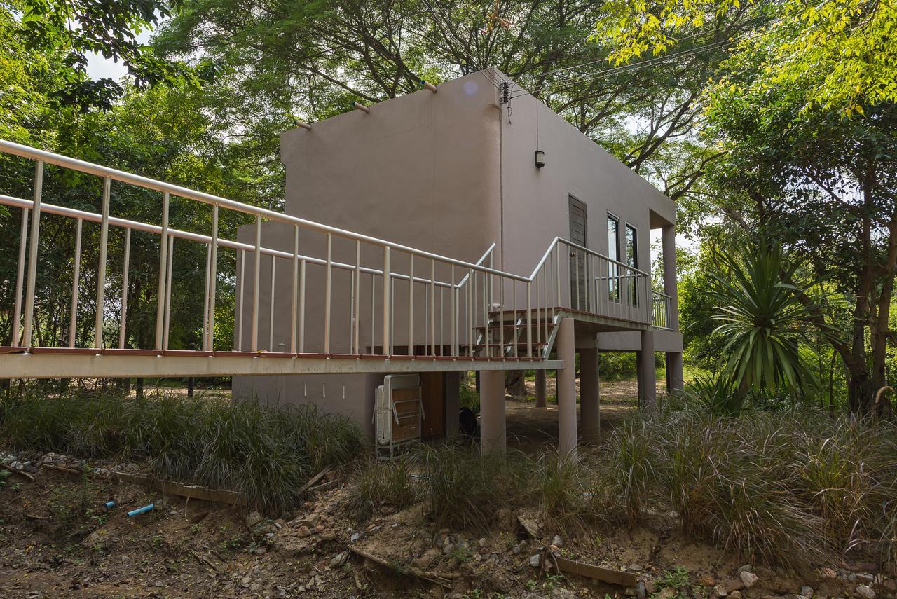 I Love Phants Lodge Ban Huai Thawai Ngoại thất bức ảnh